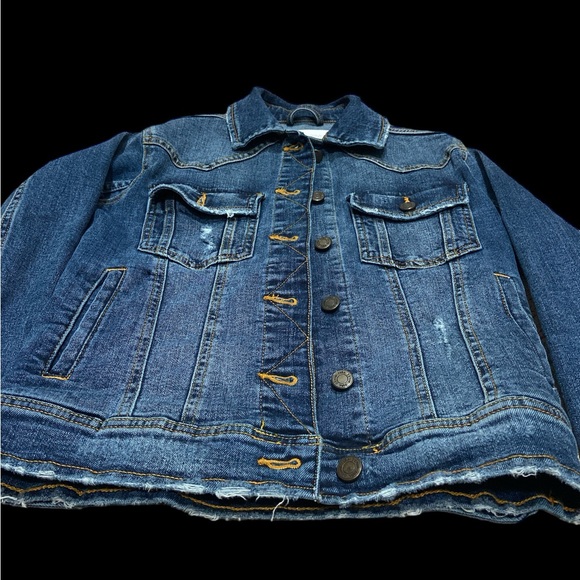 Zara Distressed Denim Jacket for Women - Picture 3 of 11